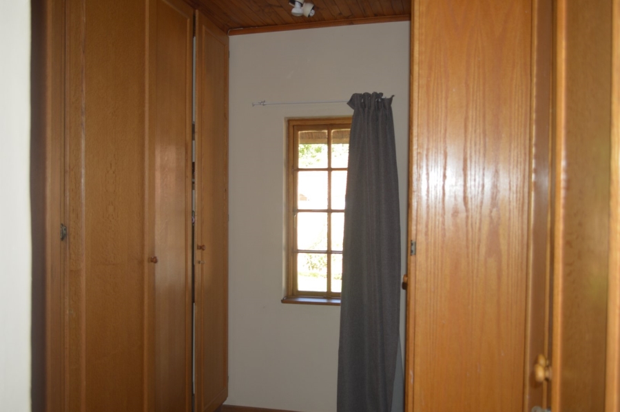 5 Bedroom Property for Sale in Wilkoppies North West